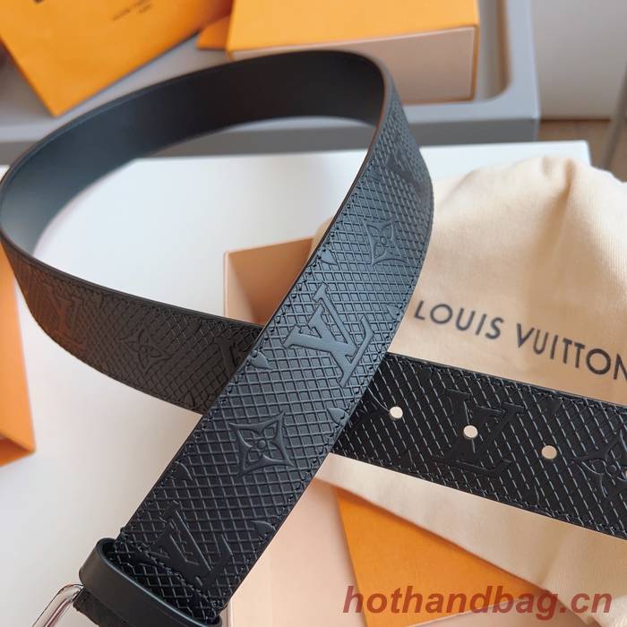 Louis Vuitton Belt 40MM LVB00250